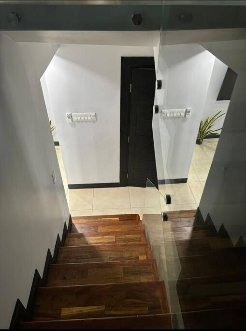 The Jewel Apartment คิงส์ตัน ภายนอก รูปภาพ
