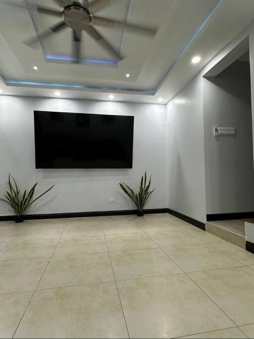 The Jewel Apartment คิงส์ตัน ภายนอก รูปภาพ