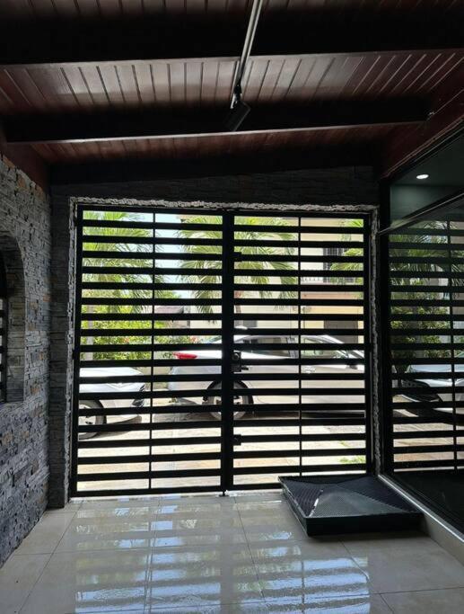 The Jewel Apartment คิงส์ตัน ภายนอก รูปภาพ