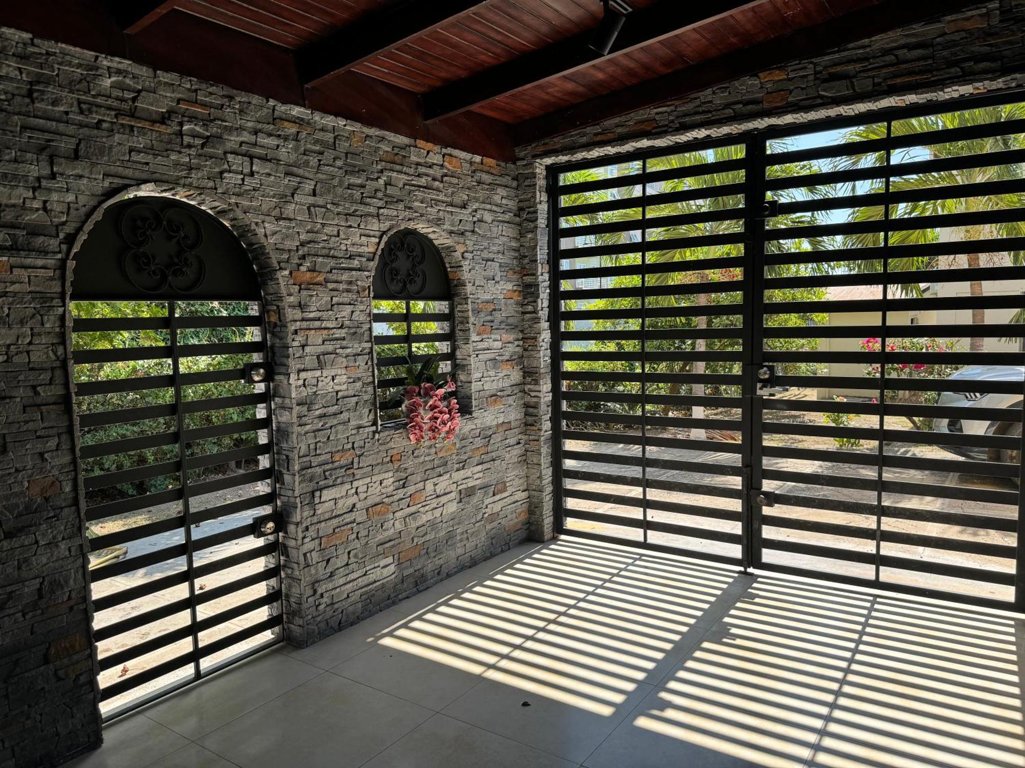 The Jewel Apartment คิงส์ตัน ภายนอก รูปภาพ